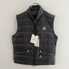【新品タグ付き✨2XL!!】モンクレール　ダウンベスト　GUI 国内正規　袋付属