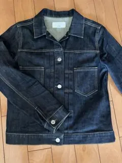 Item thumbnail for item f2e97bdf-8ae5-440d-9d8a-a625152369f9