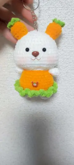 うさぎのあみぐるみキーホルダー