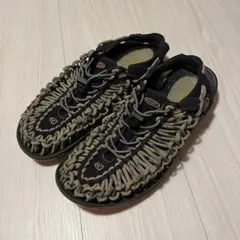 【rentoumama 様専用】KEEN キーン　UNEEK ユニークのサムネイル