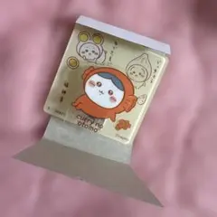 ちいかわ　アクリルシーンクリップビスケット　⑪ハチワレ