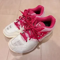 YONEX バドミントンシューズ ピンク