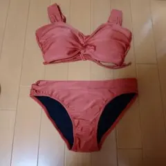極美品【トータスイレブン】ビキニ セパレート水着のサムネイル