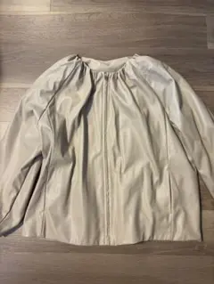 titivate エコレザーベージュジャケット Mサイズ