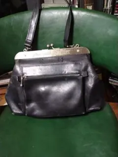 Item thumbnail for item 15422fe6-532c-4e4f-8863-b6866c934d09