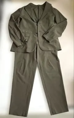 GU（ジーユー）ドライストレッチイージージャケット/アンクルトラウザー　オリーブ