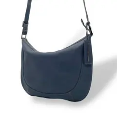 Visée ヴィセ ショルダーバッグ　クロスボディバッグ　レザー　斜め掛け