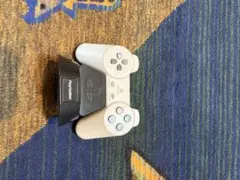PlayStation コントローラー型ライト