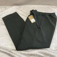 タグ付き新品未使用　グラミチ カーキ色スラックス
