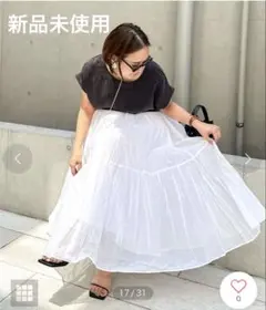 週末限定値下げ！新品未使用⭐︎マリリンムーン⭐︎白スカートのサムネイル