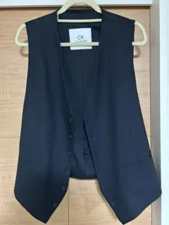 【古着・美品】カルバンクライン・メンズベスト・2Lサイズ　黒（ストライプ）
