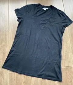 ジェームスパース　ブラック　VネックTシャツ　レディース2のサムネイル