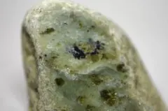 北海道・様似・幌満橄欖岩・ハルツバージャイト 北海道・様似・幌満・かんらん岩・ハルツバージャイト - メルカリ