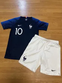 エムバペ フランス代表ユニフォーム上下 160㌢