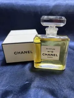 新品未使用【香水】CHANEL N°19  14ml