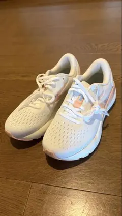 ヘザー様専用 Brooks Ghost 16ホワイト/サーモンピンク23.5cmのサムネイル
