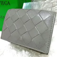 ボッテガヴェネタ　三つ折り財布　レザー　グレー　コンパクトウォレット