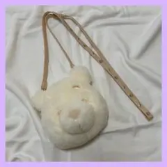 ディズニーリゾート　くまのプーさん　ホワイト　パスケース　ポシェット　★美品★