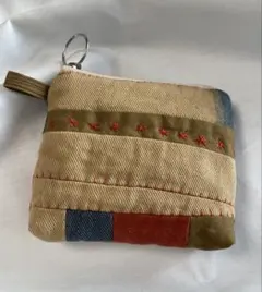 刺し子パッチワークのミニポーチ　小物入れ　AirPodsケース