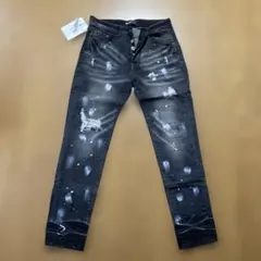 ダメージ加工 ブラック ストレートデニム　新品未使用品