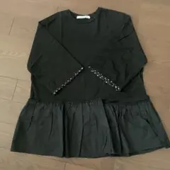 H.A.K. ブラック フリルTシャツ 七分袖