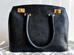 銀座かねまつ　黒いレザーハンドバッグ クロコダイル　ショルダーバック