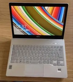 Fujitsu LIFEBOOK SH75/MノートPC