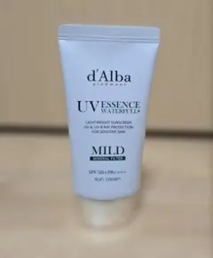 【みみ様専用】ダルバ　ウォータフルトーンアップサンクリーム（グリーン）