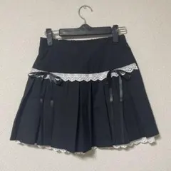 レース付きブラックミニスカート