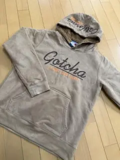 Gotcha パーカー ベージュ 裏ボア Sサイズのサムネイル