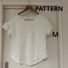 PATTERN ビジュー ホワイト フリル袖 トップス オフィス フォーマルのサムネイル