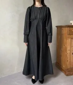 Thevon. 未使用　パフスリーブデニムマーメイドワンピースのサムネイル