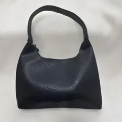 CLANE ブラック ショルダーバッグ クラネ　美品のサムネイル