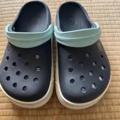 Crocs クロックス サンダル ネイビー×ミントのサムネイル