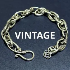 Item thumbnail for item df7aef8f-bf12-432d-9cc8-df8d97acef45