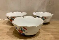 【有田焼】 古陶窯 【清秀造 めぐみ 珍味揃】色絵磁器 六弁小鉢　三客揃 小鉢