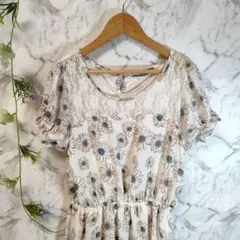 ✦OLIVE desOLIVEオリーブデオリーブ　ワンピース　花柄　クリーム色のサムネイル