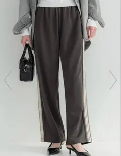 coca カットジョーゼットサイドラインパンツ