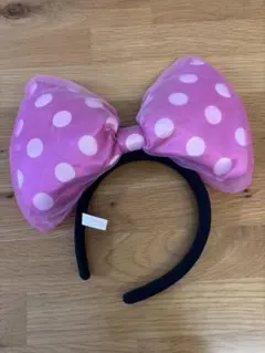 ミニーマウス　デカリボンカチューシャ