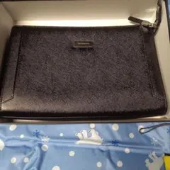 Burberry ブラック クラッチバッグ