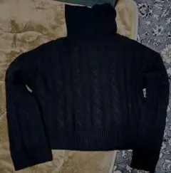 GU タートルネック ケーブル編みセーター M 黒