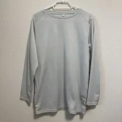 無地 グレー 灰色 チャックポケット付き トップス