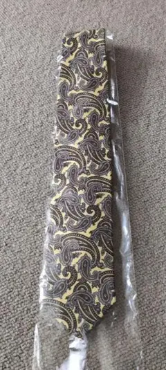 Yves Saint Laurent ペイズリー柄ネクタイ