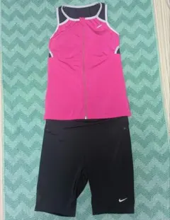 【着用3回のみ】Nike スイムウェアLサイズ