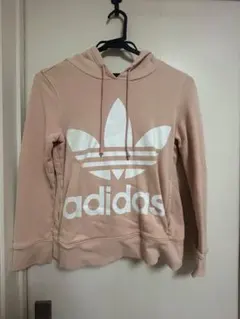adidas フード付きパーカー ピンク