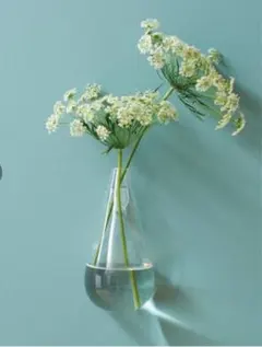 【新品未使用】壁掛け花瓶　しずく型のサムネイル