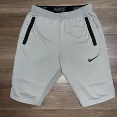NIKE ナイキ テックフリース ハーフパンツ y2k グレー L