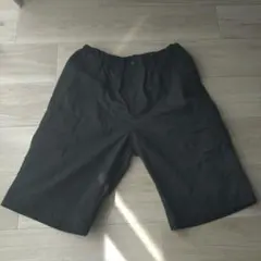 UNIQLO 黒 カーゴパンツ 140cm