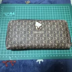 ハローキティ　長財布　茶色