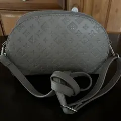 Item thumbnail for item a9b06ccb-3a9c-4ce0-b5ad-8a6d6396c683